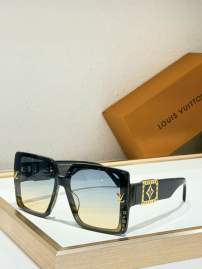 Picture of Louis Vuitton Sunglasses _SKUfw80236190fw